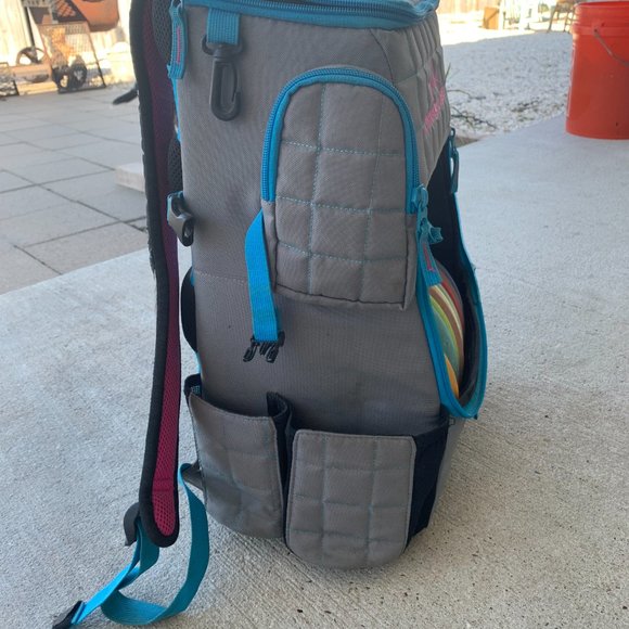 Dynamic Disc Golf Backpack / Eric McCabe Signature Series - Picture 3 of 6